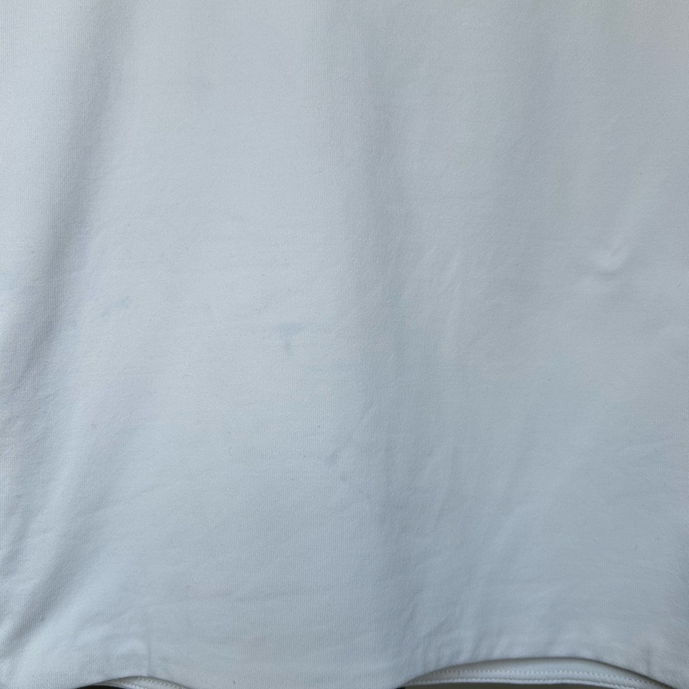 Aritzia Contour Crew Cropped T-shirt - Picture 6 of 6